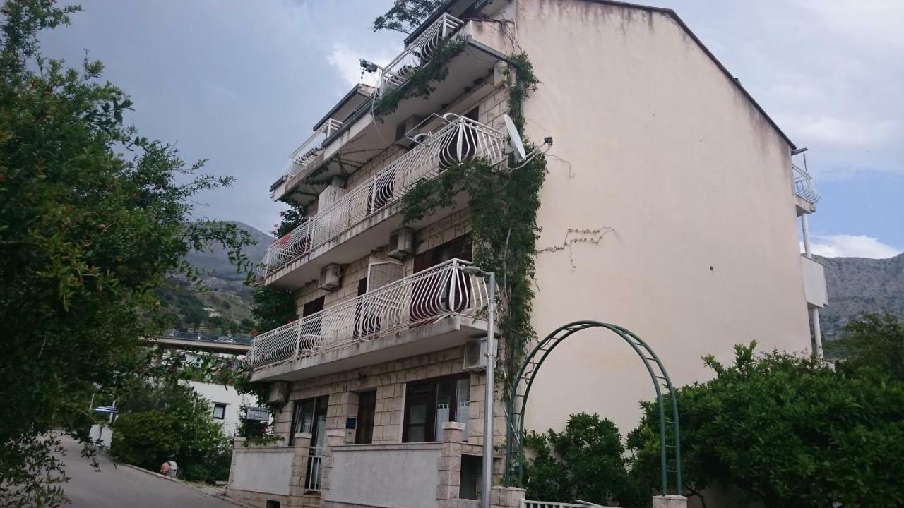 Apartmani Tina Podgora Buitenkant foto