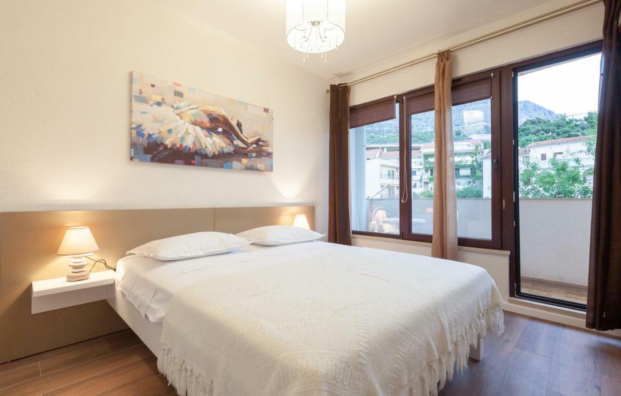 Apartmani Tina Podgora Buitenkant foto